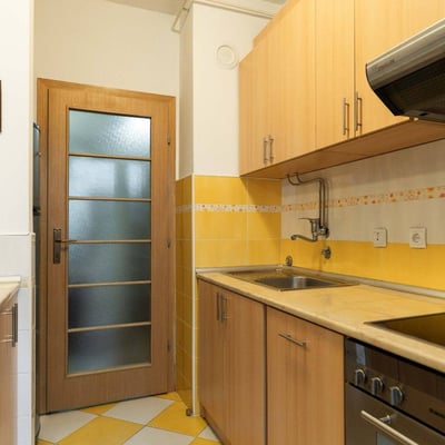 Rent of bright 3-room apartment 92 m², New Belgrade, Belgrade, Serbia