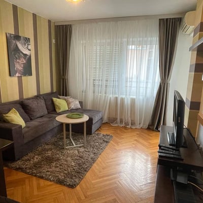 Аренда 2-комнатной квартиры 43 м² в центре города, Белград, Сербия