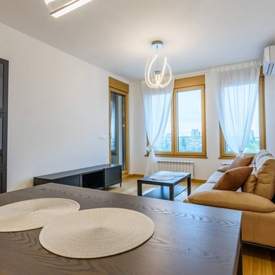 Rent of bright 2-room apartment 54 m² in the premium Wellport residential complex, New Belgrade, Belgrade, Serbia
