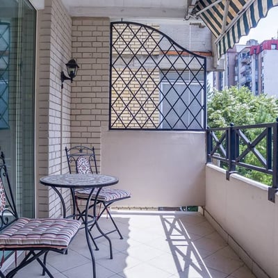 Location d’un appartement spacieux de 3 pièces 108 m² en centre-ville, Belgrade, Serbie