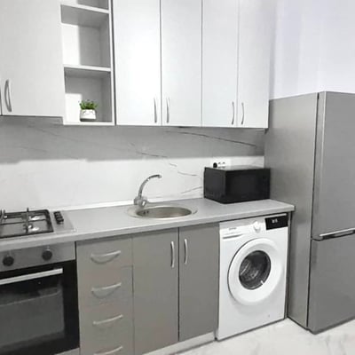 Location d’un appartement neuf d’1 pièce avec balcon, Chiajna, Bucarest, Roumanie