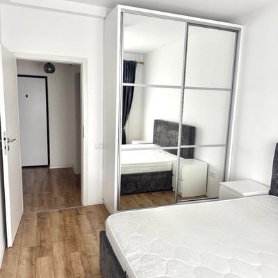 Location d’un appartement neuf et moderne, 50 m², avec balcon, Chiajna, Bucarest, Roumanie