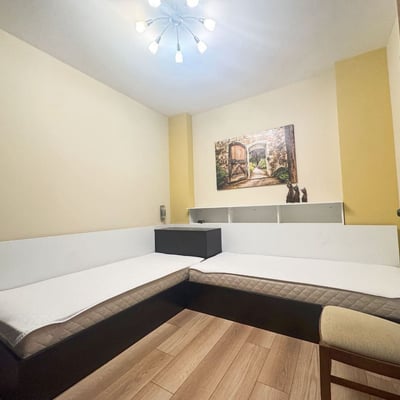 Rent of a bright and spacious 3-room apartment, 100 m², first sea line, St. Constantine and Helena, Varna, Bulgaria