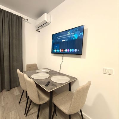 Аренда новой меблированной квартиры 44 м² с балконом, Бухарест, Chiajna, Румыния