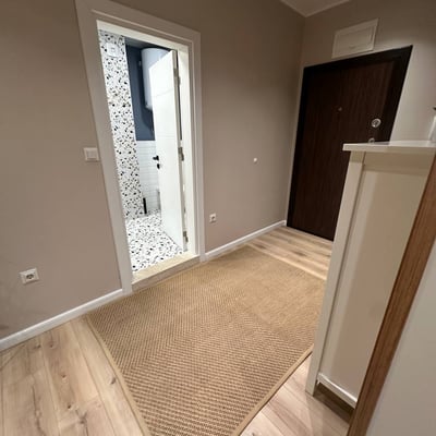 Alquiler de un apartamento amplio y luminoso de 2 habitaciones, 90 m², Varna, Bulgaria