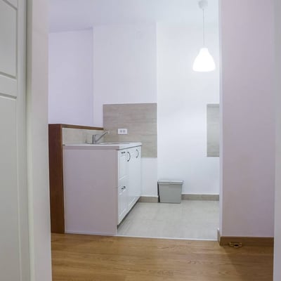 Location d’un appartement chaleureux de 2 pièces, 43 m², en centre-ville, Belgrade, Serbie