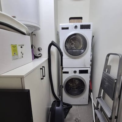 Rent of a brand-new 2-room apartment, 60 m², in the premium BW Eterna residential complex, Belgrade, Serbia