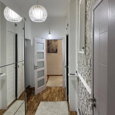 Rent of a bright 2-room apartment, 51 m², Vračar, Belgrade, Serbia