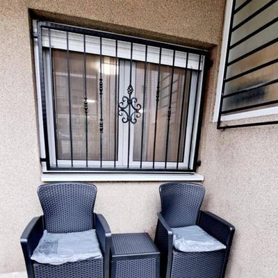 Alquiler de un apartamento acogedor de 2 habitaciones, 60 m², distrito Voždovac, Belgrado, Serbia