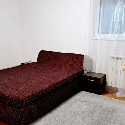 Alquiler de un apartamento acogedor de 2 habitaciones, 60 m², distrito Voždovac, Belgrado, Serbia
