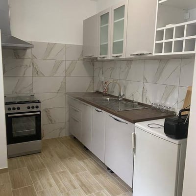 Rent of a 2-room apartment, 53 m², in the city center near the market, Belgrade, Serbia