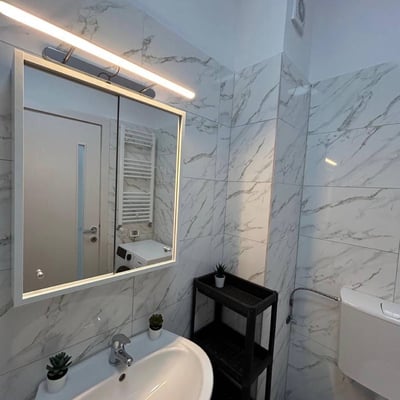 Alquiler de apartamento nuevo de 1 habitación con balcón y plaza de aparcamiento, Bucarest, Chiajna, Rumanía