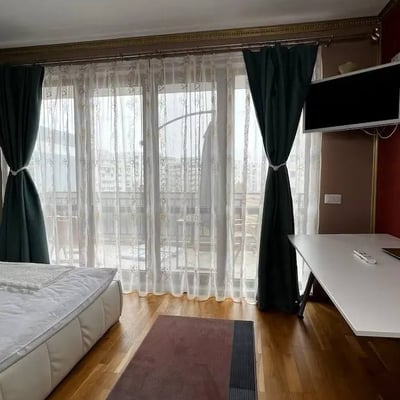Rent of a cozy 2-room apartment, 52 m², with Dâmbovița River view, city center, Bucharest, Romania