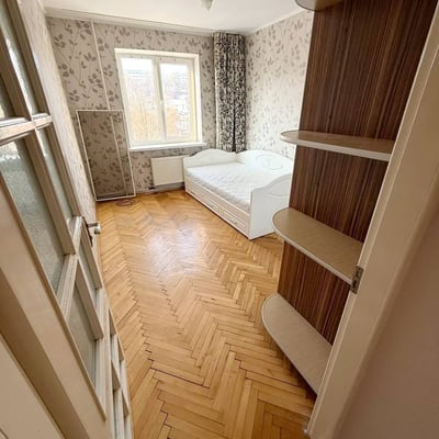 Rent of a cozy two-room apartment in the city center, Chișinău, Moldova