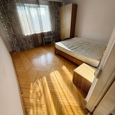 Rent of a cozy two-room apartment in the city center, Chișinău, Moldova