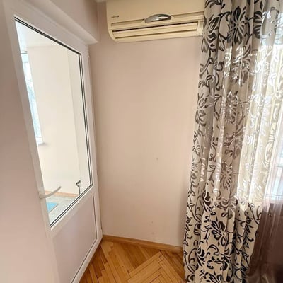 Rent of a cozy two-room apartment in the city center, Chișinău, Moldova