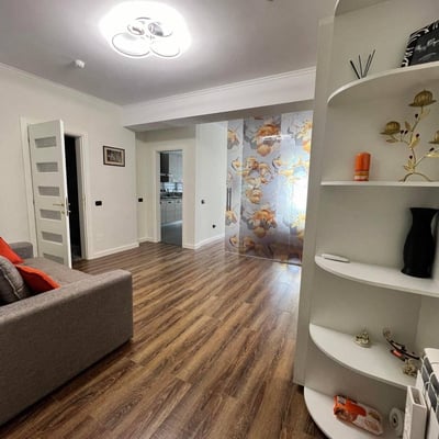 Miete einer modernen Einzimmerwohnung in einem Neubau, Stadtteil Botanica, Chișinău, Moldau