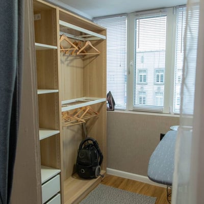 Rent of a luxury 4-room apartment with designer renovation in the city center, 107 m², Varna, Bulgaria