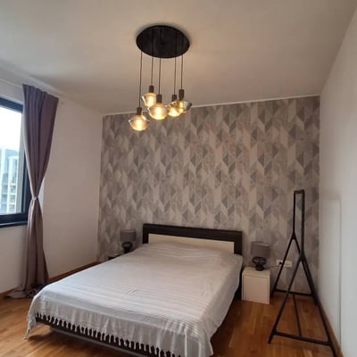 Miete einer hellen Zweizimmerwohnung, 55 m², Wohnanlage BW Parkview, Belgrad, Serbien