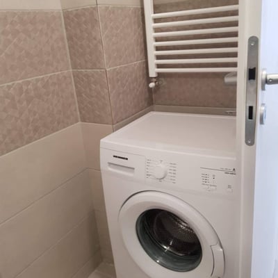 Alquiler de apartamento luminoso de una habitación, Bucarest, Rumanía