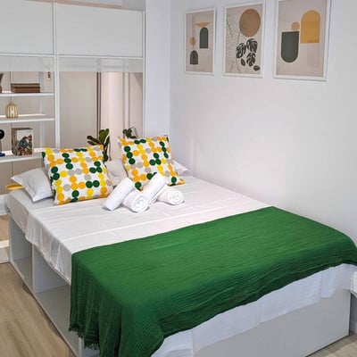 Alquiler de estudio amueblado con plaza de aparcamiento, Bucarest, Rumanía