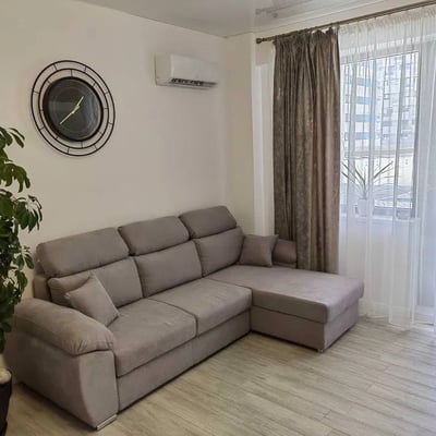 Location d’un studio confortable, 45 m², quartier Mamaia, Constanța, Roumanie