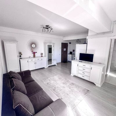 Аренда комфортной двухкомнатной квартиры, 50 м², район Мамая, Констанца, Румыния