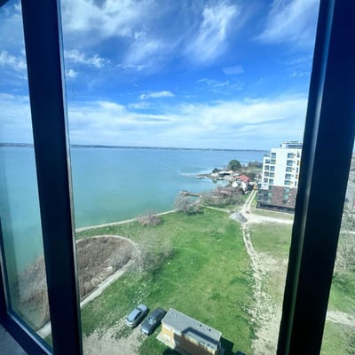 Аренда комфортной двухкомнатной квартиры, 50 м², район Мамая, Констанца, Румыния