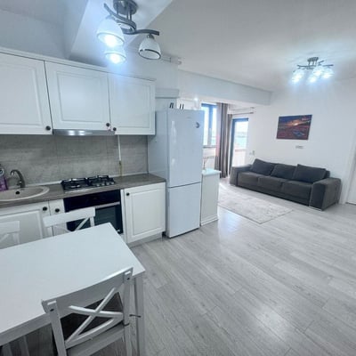 Аренда комфортной двухкомнатной квартиры, 50 м², район Мамая, Констанца, Румыния