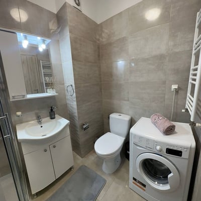 Alquiler de apartamento nuevo y amueblado, 42 m², Bucarest, Rumanía