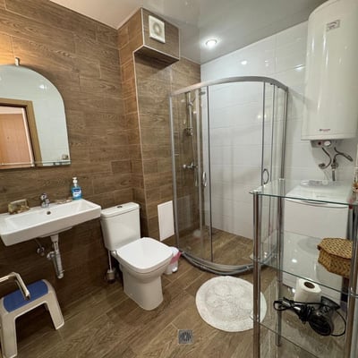 Location d’un appartement confortable de deux pièces, Briz, Varna, Bulgarie