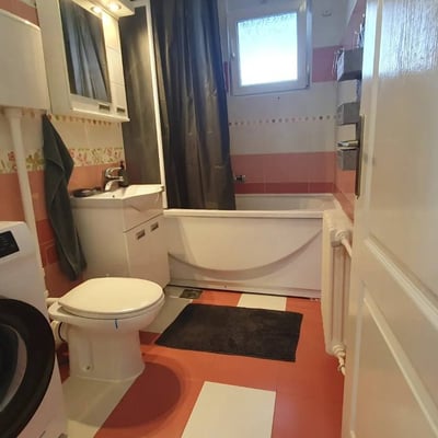 Rent of a fully renovated, furnished three-room apartment, 56 m², New Belgrade, Belgrade, Serbia