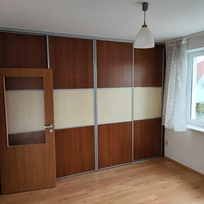 Location d’un appartement ensoleillé de quatre pièces, Podunajské Biskupice, Bratislava, Slovaquie