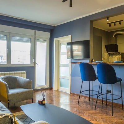 Аренда современной двухкомнатной квартиры рядом с парком Ташмайдан, 43 м², Белград, Сербия