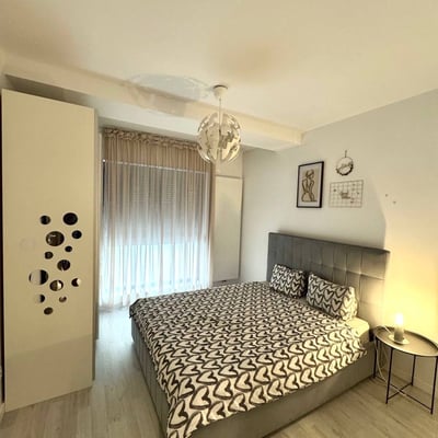 Alquiler de excelente apartamento de dos habitaciones cerca del centro de la ciudad, Bucarest, Rumanía