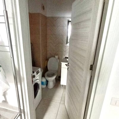 Location d’un appartement meublé de deux pièces, secteur 6, Bucarest, Roumanie