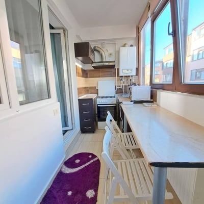 Alquiler de apartamento amueblado de dos habitaciones, Sector 6, Bucarest, Rumanía