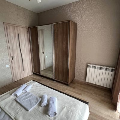 Location d’un appartement lumineux, 90 m², Batoumi, Géorgie