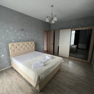 Location d’un appartement lumineux, 90 m², Batoumi, Géorgie