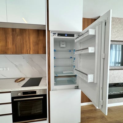 Rent of a bright two-room apartment in the city center, 60 m², Varna, Bulgaria