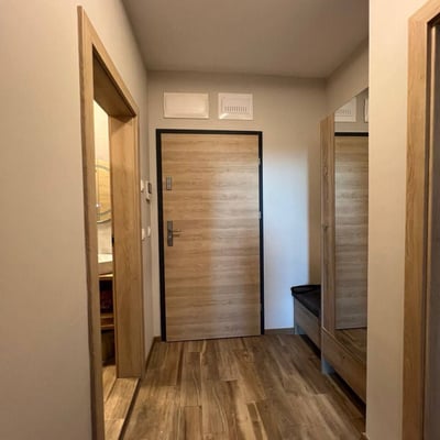 Аренда уютной меблированной двухкомнатной квартиры, 60 м², Варна, Болгария