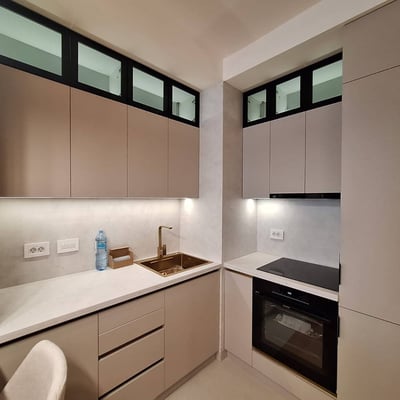 Rent of an absolutely new three-room apartment in the premium BW Eterna residential complex, 73 m², Belgrade, Serbia