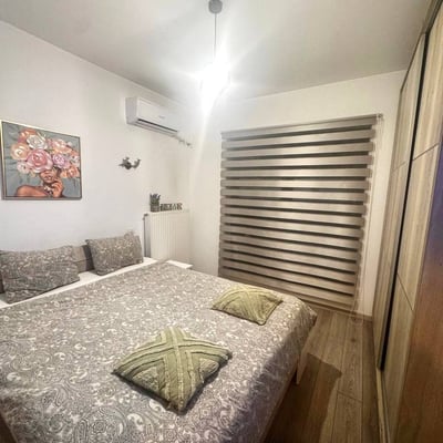 Alquiler de buen apartamento de dos habitaciones, Sector 6, cerca del centro de la ciudad, Bucarest, Rumanía