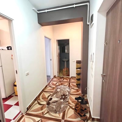 Аренда комфортной двухкомнатной квартиры, сектор 6, Бухарест, Румыния