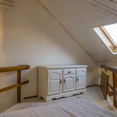 Location d’un appartement en duplex en face du parc Tašmajdan, 52 m², Belgrade, Serbie