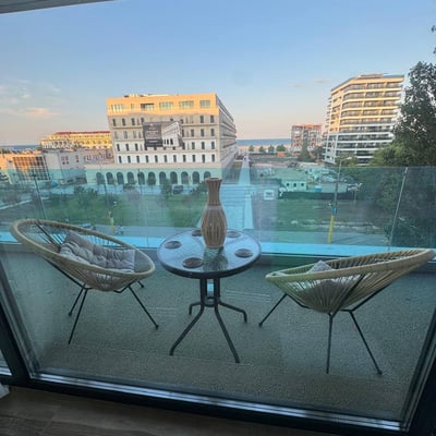 Alquiler de apartamentos de lujo de dos habitaciones, 60 m², Constanța, Mamaia, Rumanía