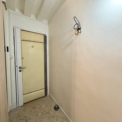 Rent of a renovated studio apartment, 14 m², Paris, 5th arrondissement, France