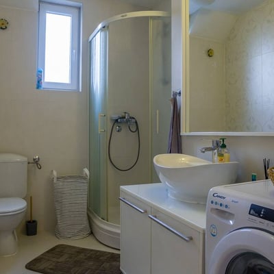 Location d’un appartement spacieux de deux pièces, 62 m², Belgrade, Vračar, Serbie