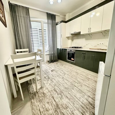 Location d’un appartement lumineux d’une pièce, 45 m², Chișinău, Botanica, Moldavie