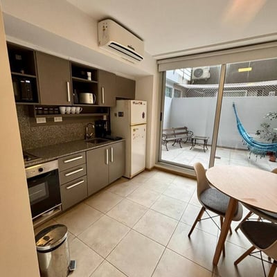 Аренда студии с патио, 50 м², Буэнос-Айрес, Belgrano, Аргентина